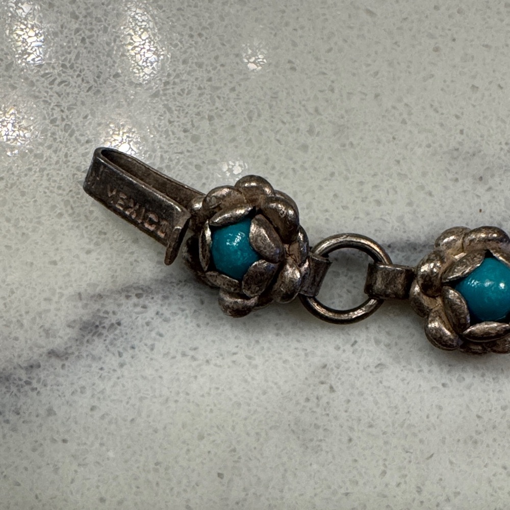 Children’s Silver and turquoise bracelet - Picture 4 of 5